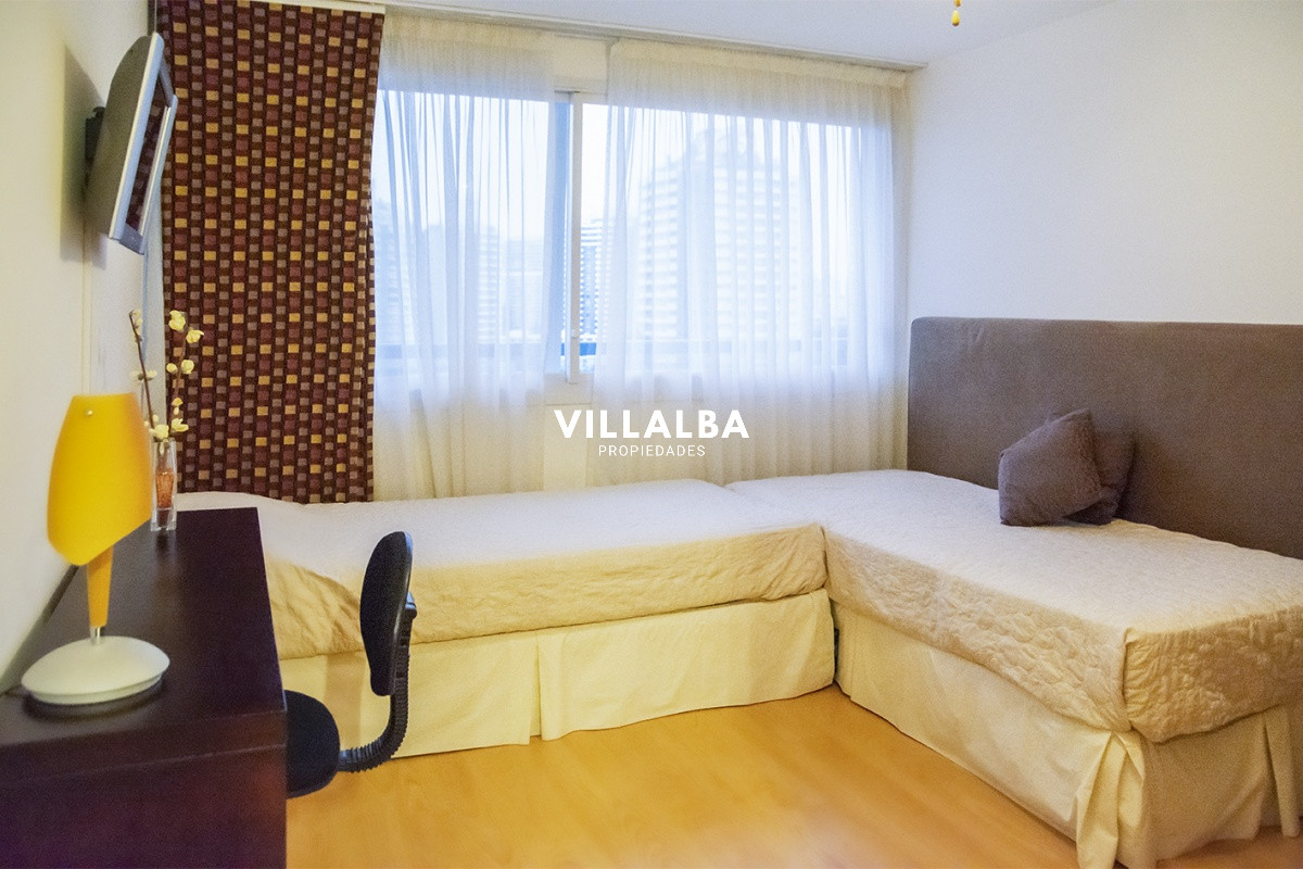 Apartamento ID.2085 - Departamento en venta de 3 dormitorios en Torre Nueva York.