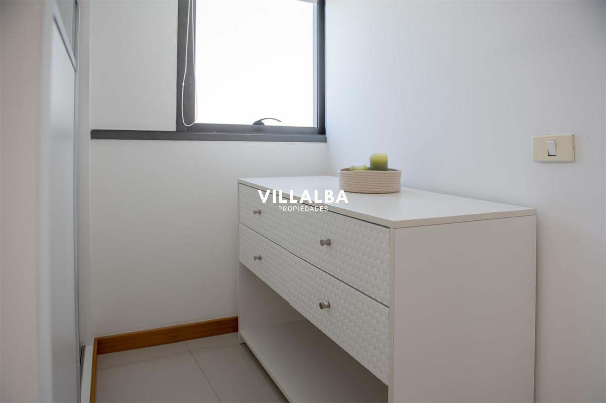 Apartamento ID.2367 - Penthouse frente al mar en venta, 3 suites. Blue Bird