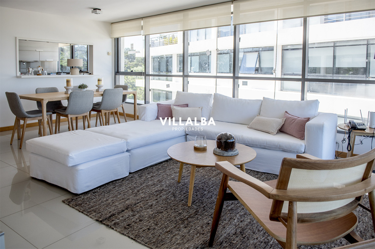 Apartamento ID.2367 - Penthouse frente al mar en venta, 3 suites. Blue Bird