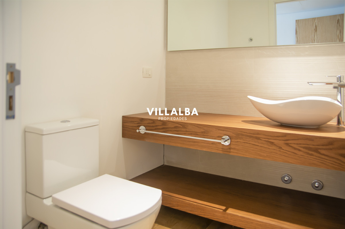 Apartamento ID.2811 - Departamento de 2 suite en venta frente al mar torre permium. Trump Tower