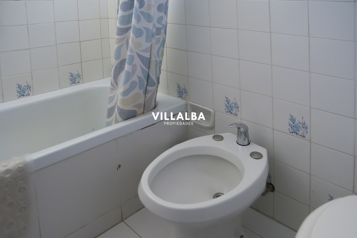 Apartamento ID.2167 - Apartamento en venta, Torre Fragata con hermosa vista al mar.