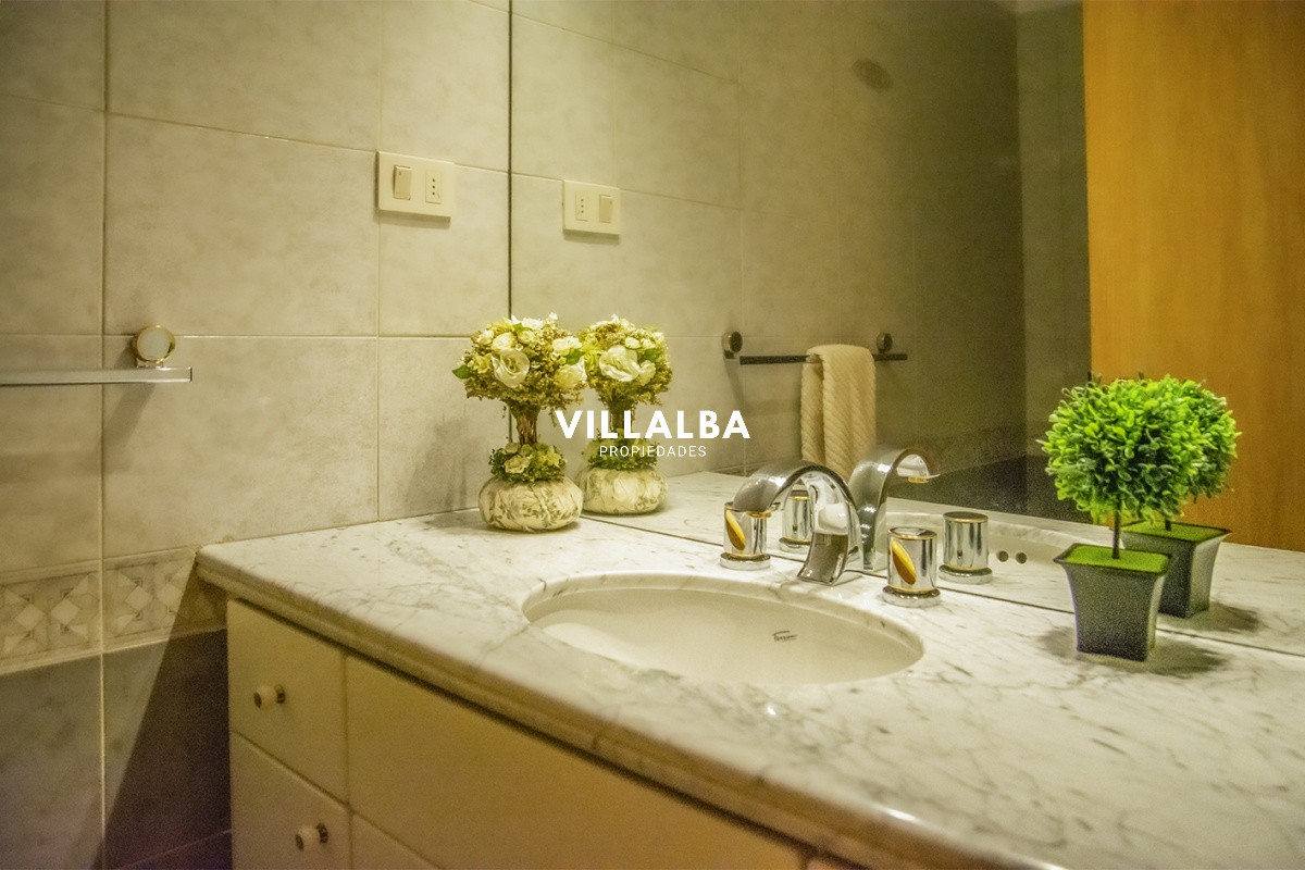 Apartamento ID.2085 - Departamento en venta de 3 dormitorios en Torre Nueva York.