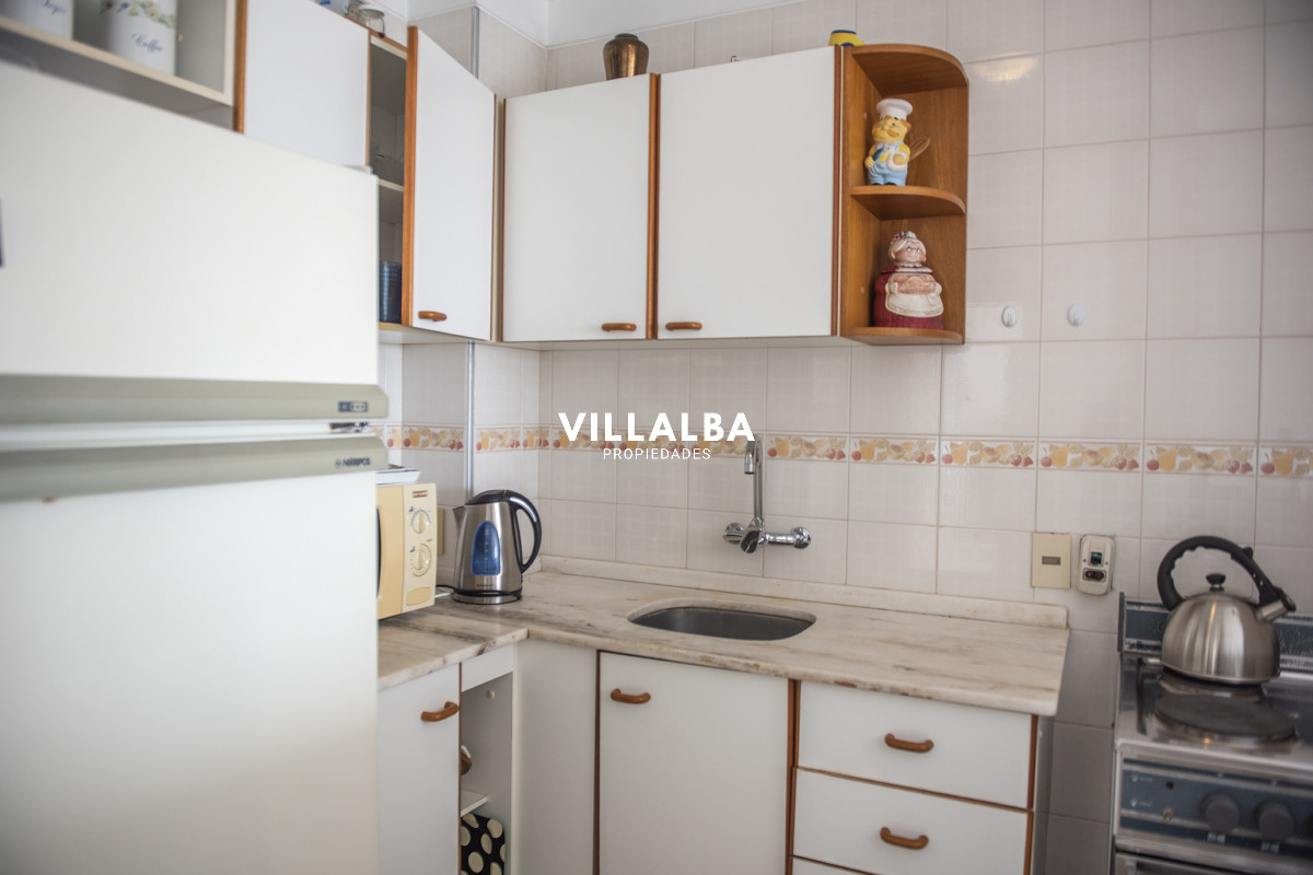 Apartamento ID.4122 - Vende apartamento de 2 dormitorios en Brava Punta del Este