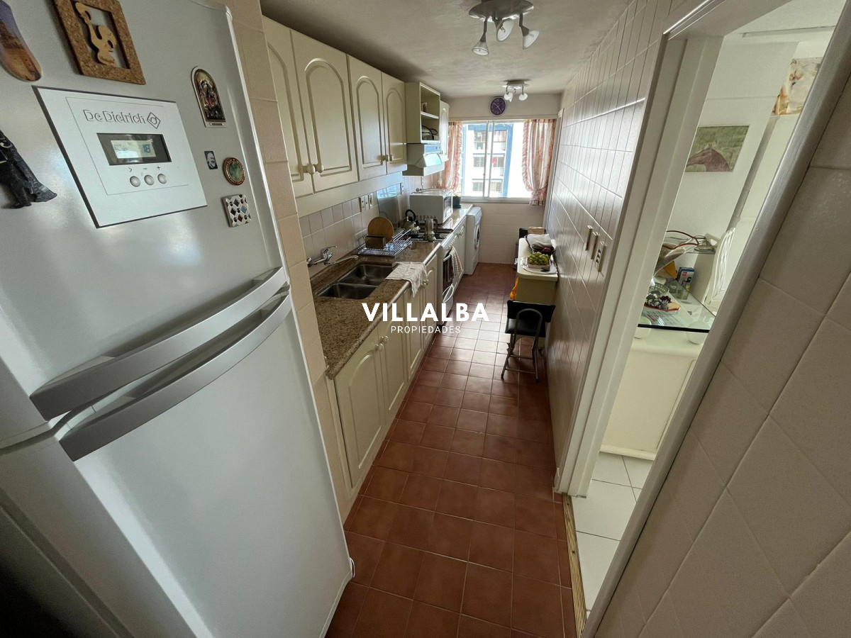 Apartamento ID.2888 - Departamento de 2 dormitorios en venta, Peninsula. 