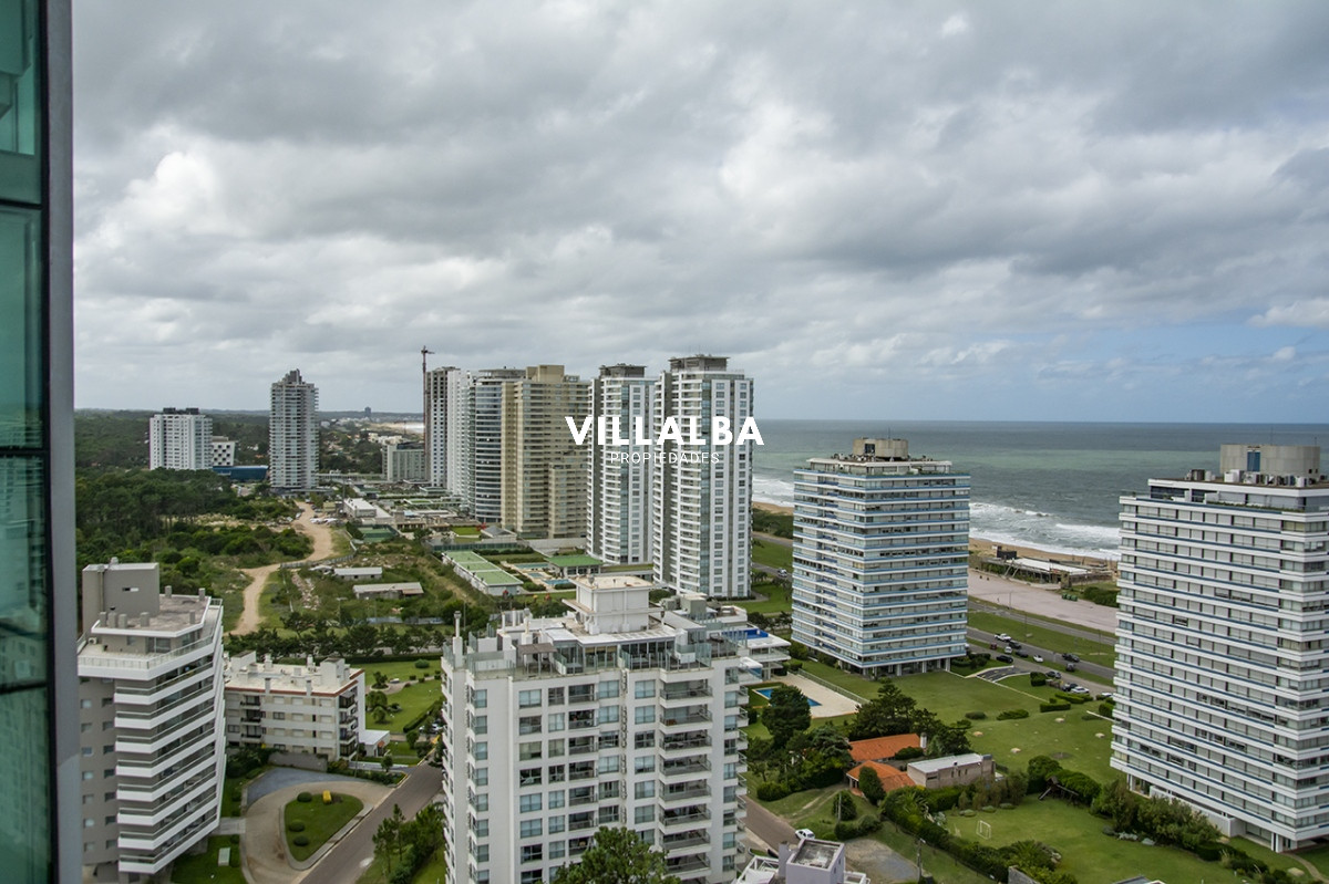 Apartamento ID.3917 - Vende apartamento de 3 dormitorios en Wind Tower, piso alto con vista al mar , Punta del Este 