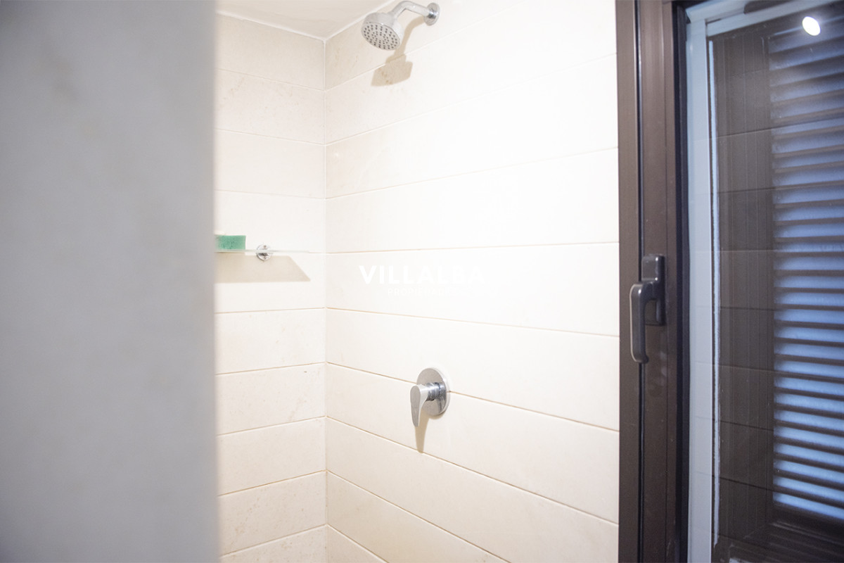 Apartamento ID.3923 - Venta Apartamento sobre la rambla,  Rincon del Indio.