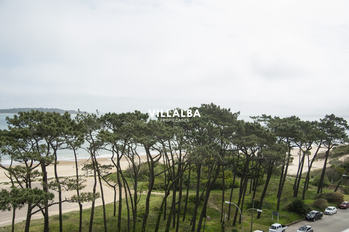 Apartamento ID.1001 - 3 Dormitorios 3 Baños - Playa Mansa