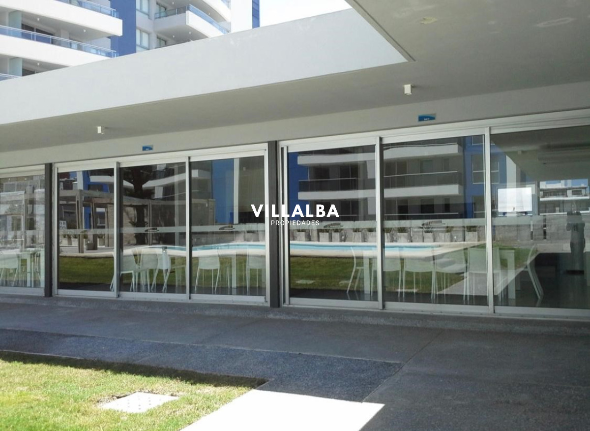 Apartamento ID.2488 - Departamento de 3 dormitorios con Terraza en Punta del Este 