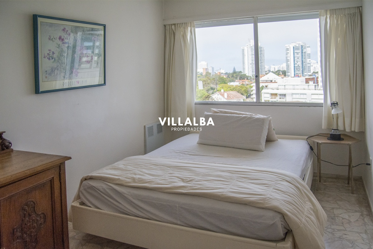 Apartamento ID.1001 - 3 Dormitorios 3 Baños - Playa Mansa