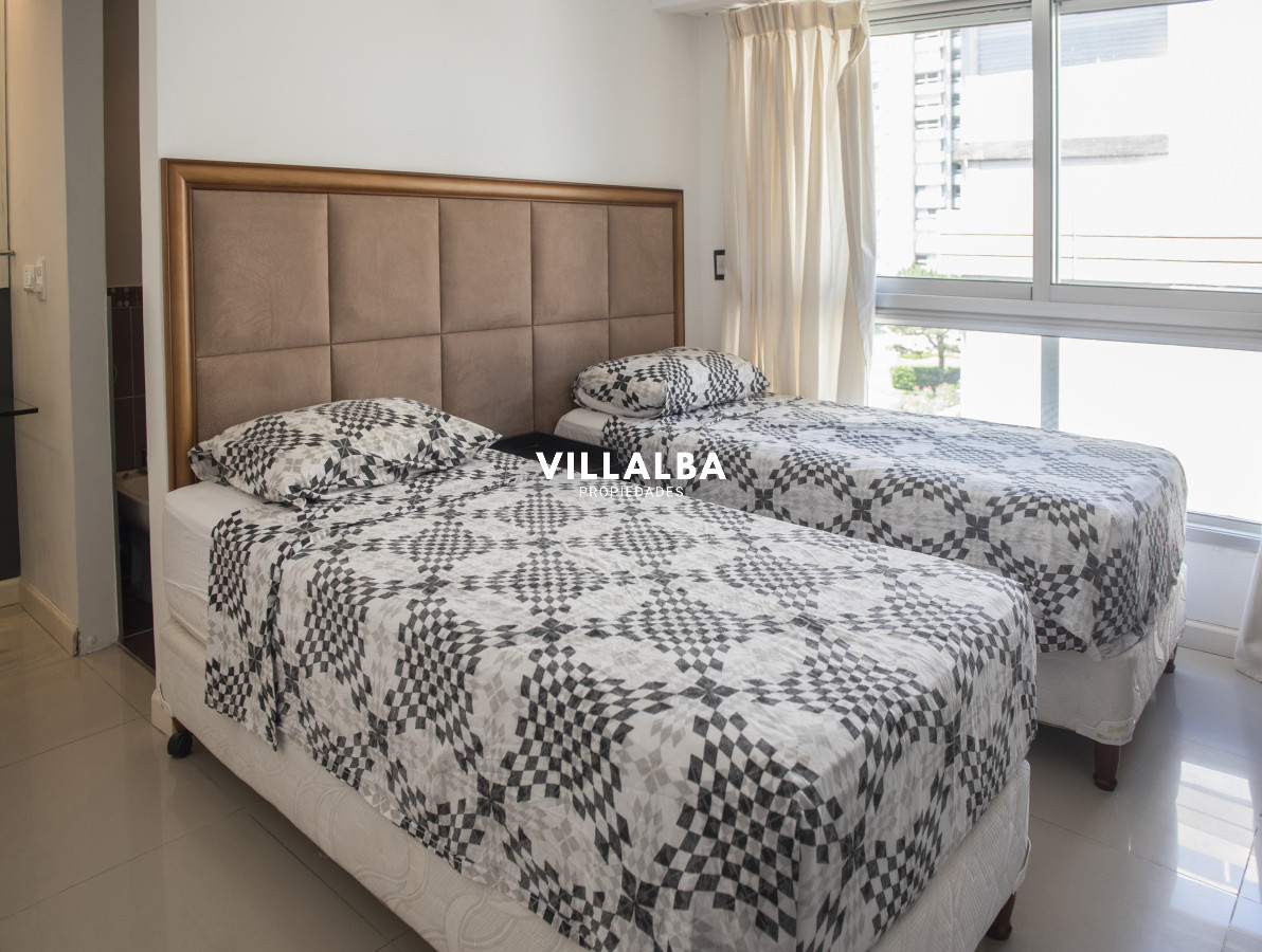 Apartamento ID.865 - Hermoso Ph con azotea propia, parrillero, 2 dormitorios, No te lo pierdas.