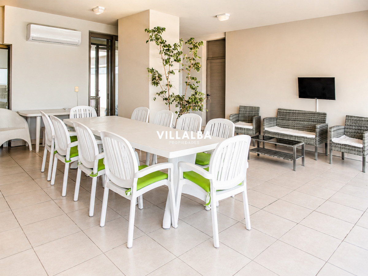 Apartamento ID.3508 - Hermoso Pent-house en torre Imperiale ,venta en zona de la Brava.