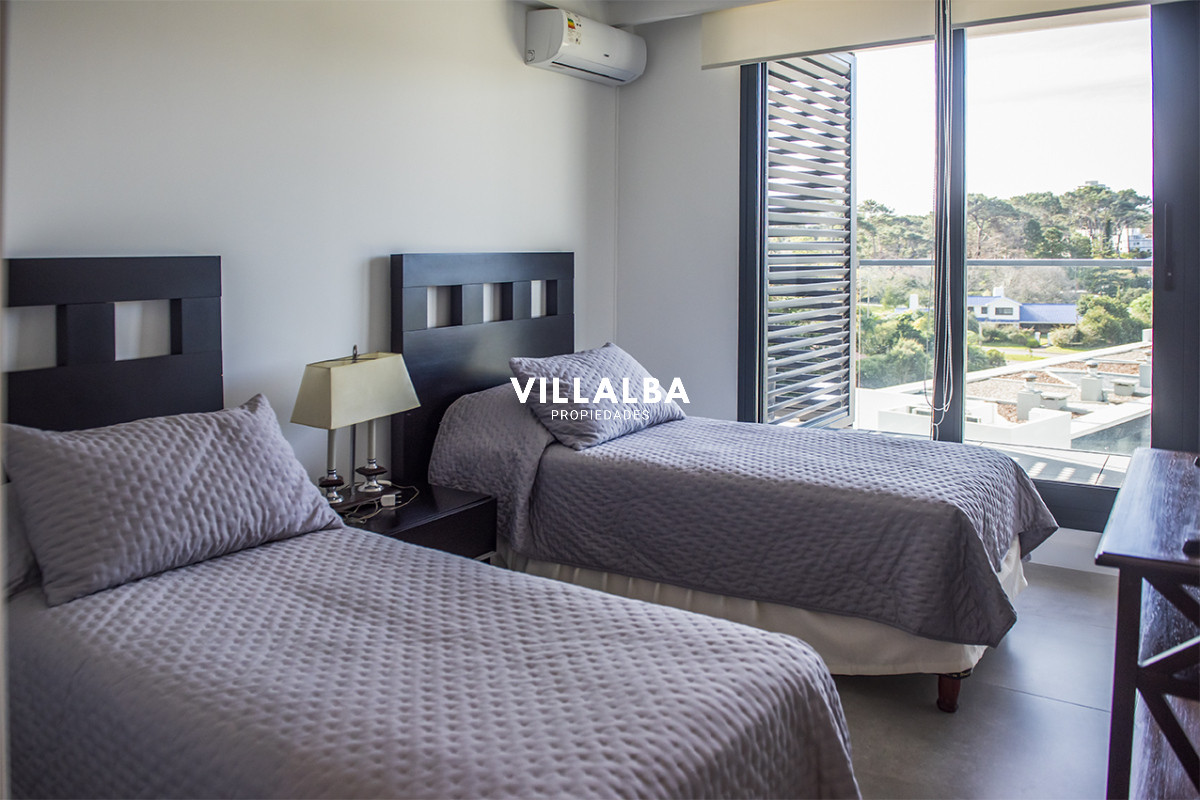 Apartamento ID.4017 - Gran oportunidad, departamento frente al mar con vista a la bahia en venta. Torre Venetian.