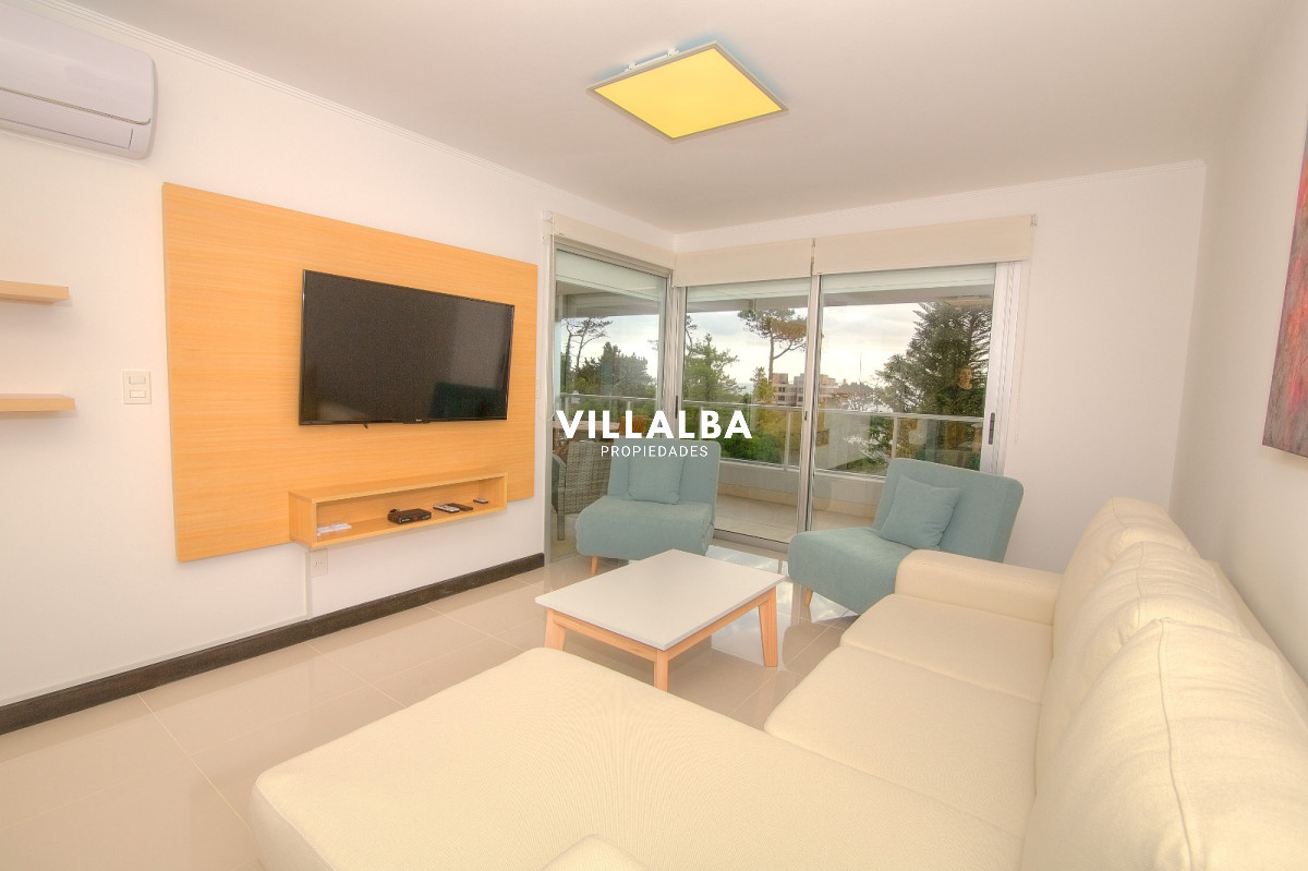 Apartamento ID.3664 - Apartamento en Venta de 3 dormitorios en Playa Mansa , Punta del este