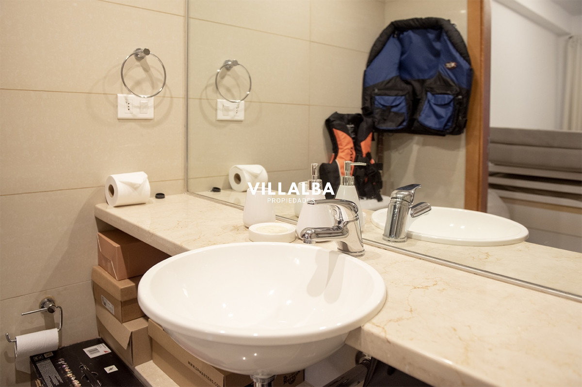 Apartamento ID.2369 - Hermoso Departamento en venta frente a Playa Brava, 3 dorm + dep. Marigot Brava