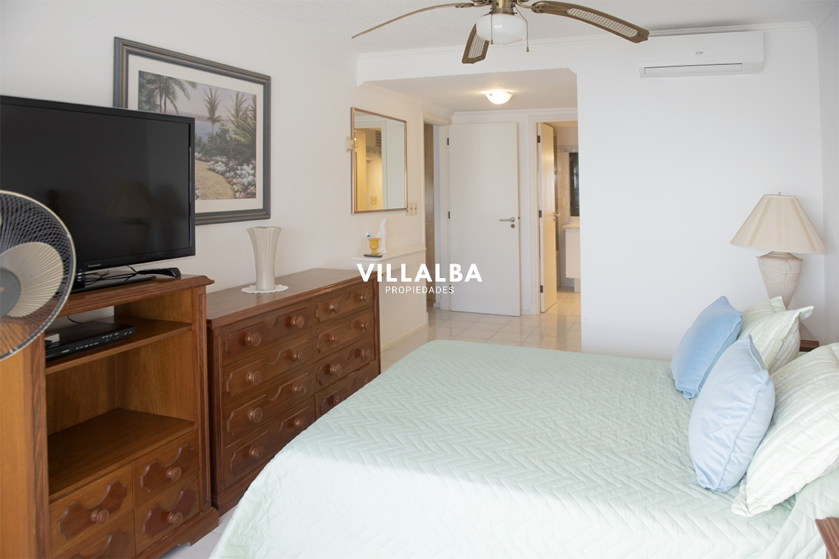 Apartamento ID.4231 - APARTAMENTO EN VENTA 2 DORMITORIOS, PLAYA MANSA