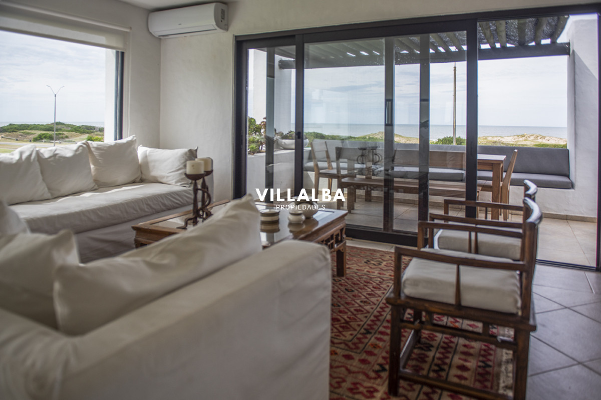 Apartamento ID.3923 - Venta Apartamento sobre la rambla,  Rincon del Indio.