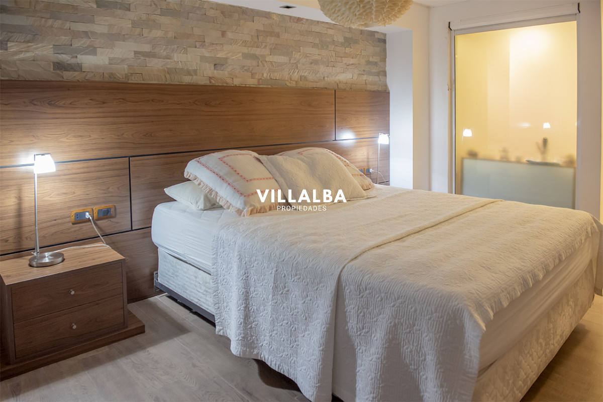 Apartamento ID.3641 - Edificio Espigon zona Puerto,  frente al mar. 