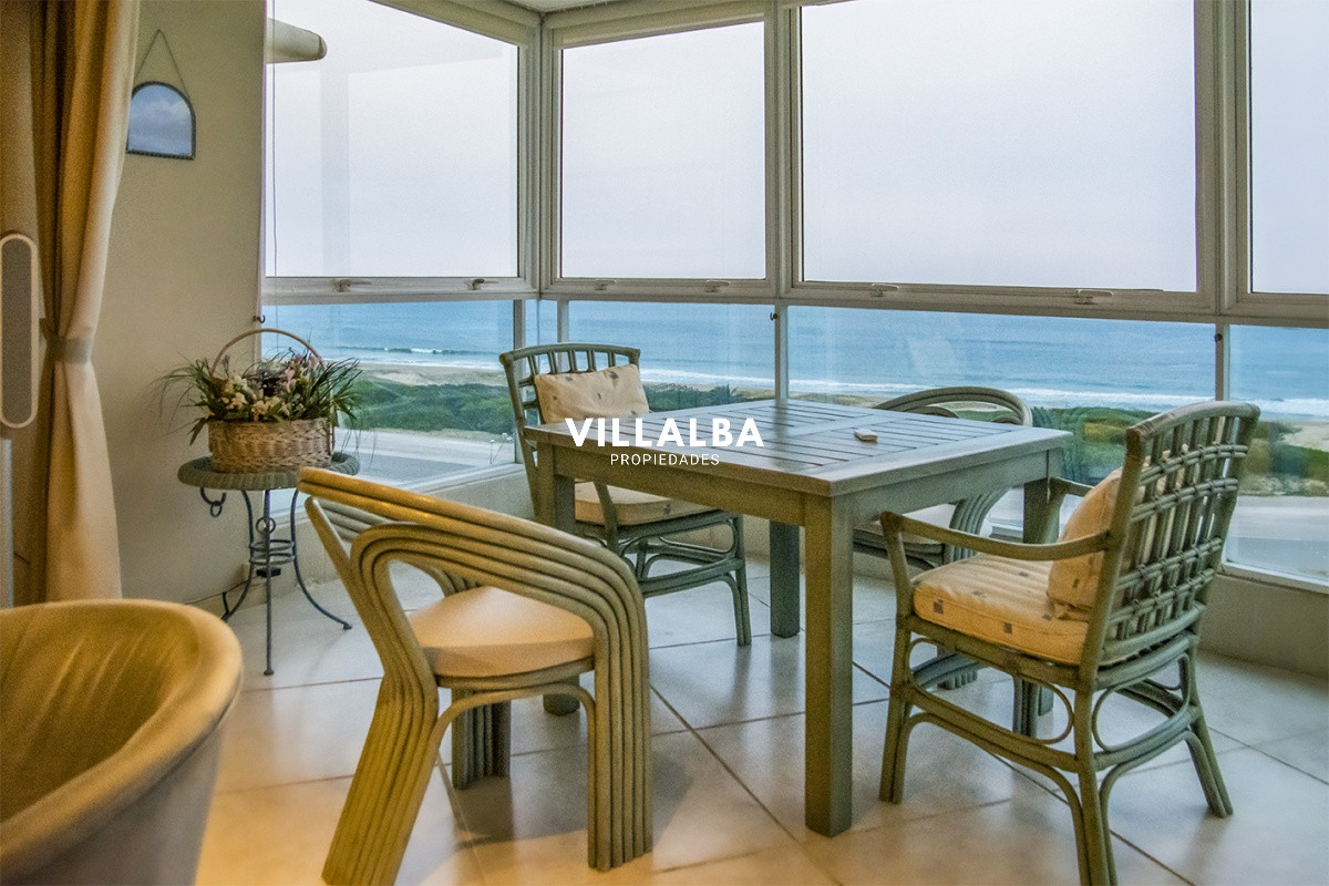 Apartamento ID.2085 - Departamento en venta de 3 dormitorios en Torre Nueva York.