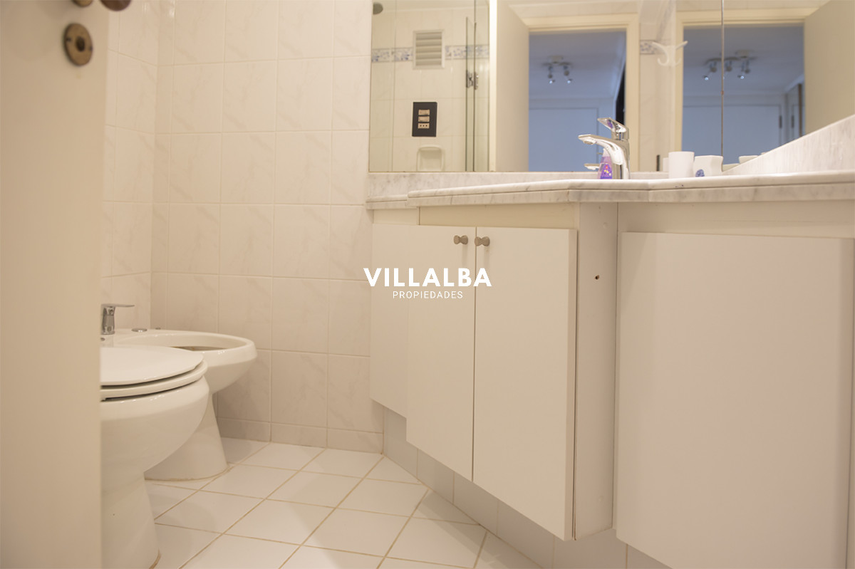 Apartamento ID.4231 - APARTAMENTO EN VENTA 2 DORMITORIOS, PLAYA MANSA