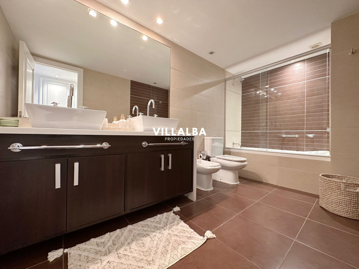 Apartamento ID.1536 - Apartamento en venta de 3 dormitorios en edificio Imperiale.