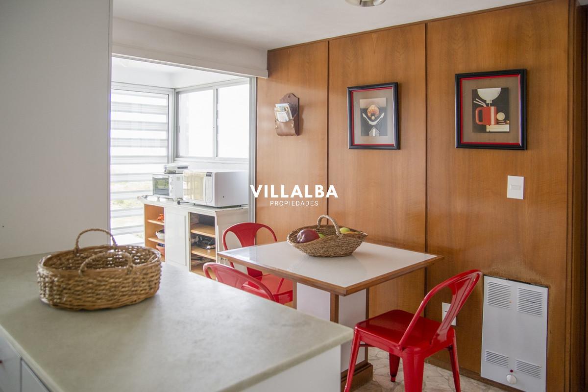 Apartamento ID.1001 - 3 Dormitorios 3 Baños - Playa Mansa