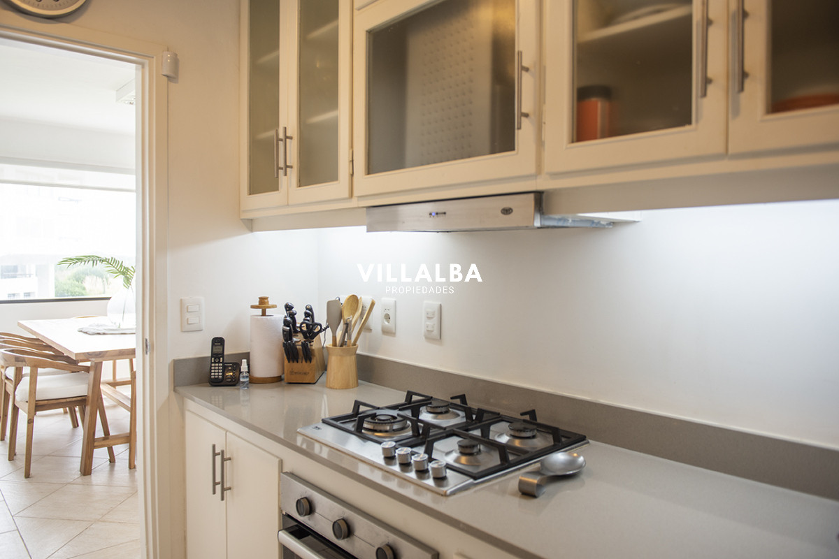 Apartamento ID.3923 - Venta Apartamento sobre la rambla,  Rincon del Indio.