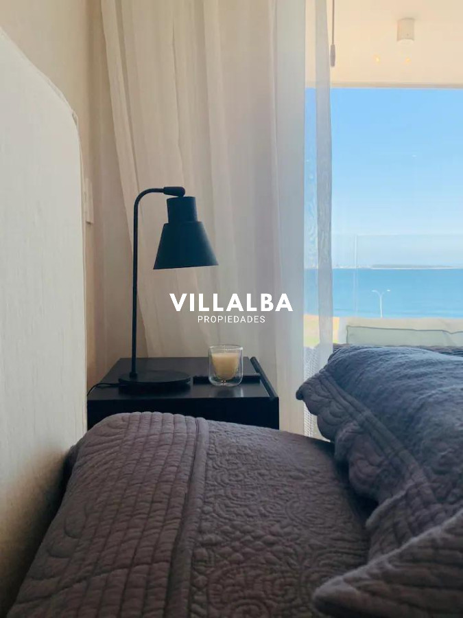 Apartamento ID.3358 - Vende apartamento con vista al mar de 3 suites, en Mansa- Punta del Este.