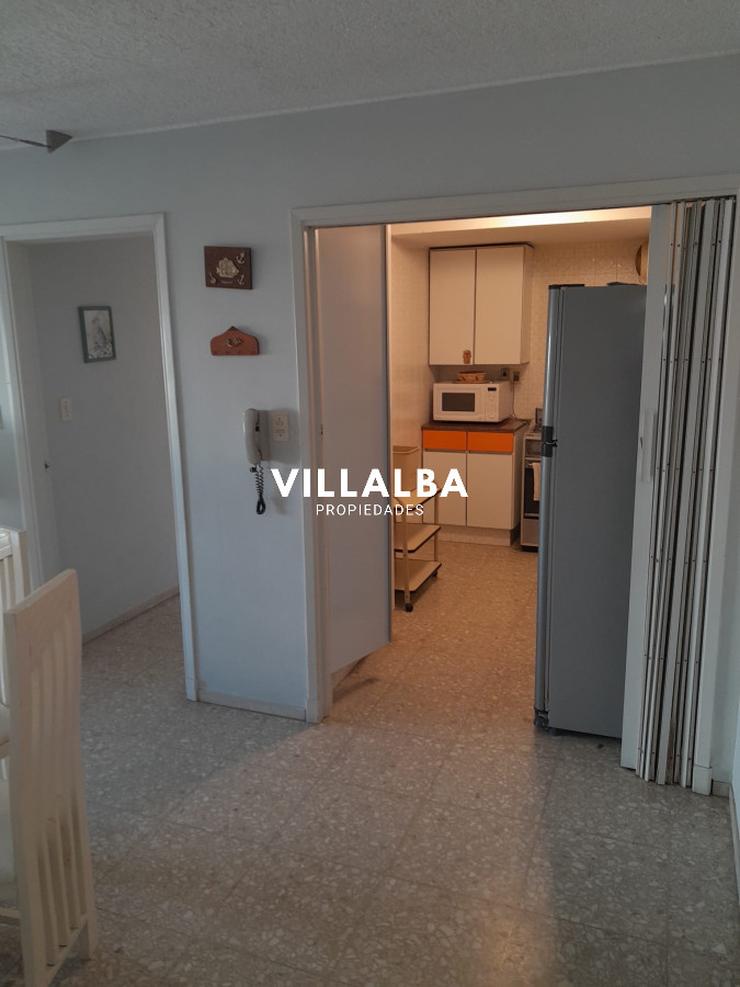 Apartamento ID.3449 - Departamento  en venta de 3 dormitorios  Peninsula, Punta del Este