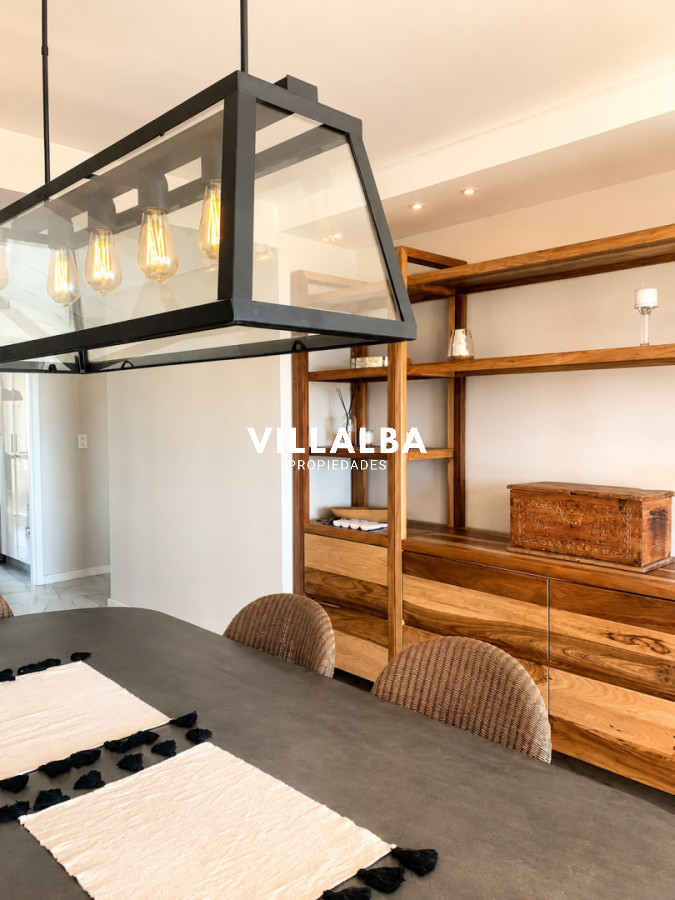 Apartamento ID.3358 - Vende apartamento con vista al mar de 3 suites, en Mansa- Punta del Este.