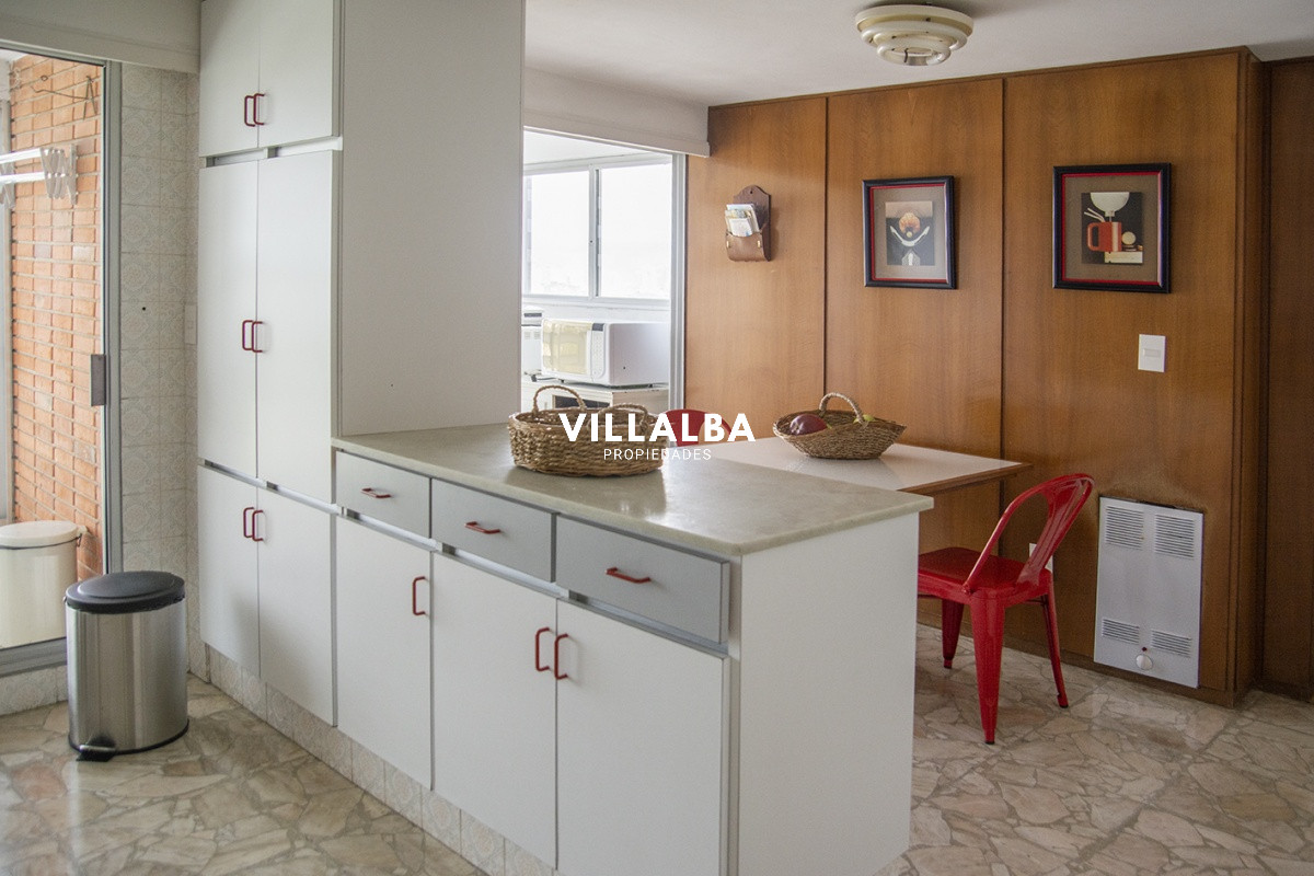 Apartamento ID.1001 - 3 Dormitorios 3 Baños - Playa Mansa