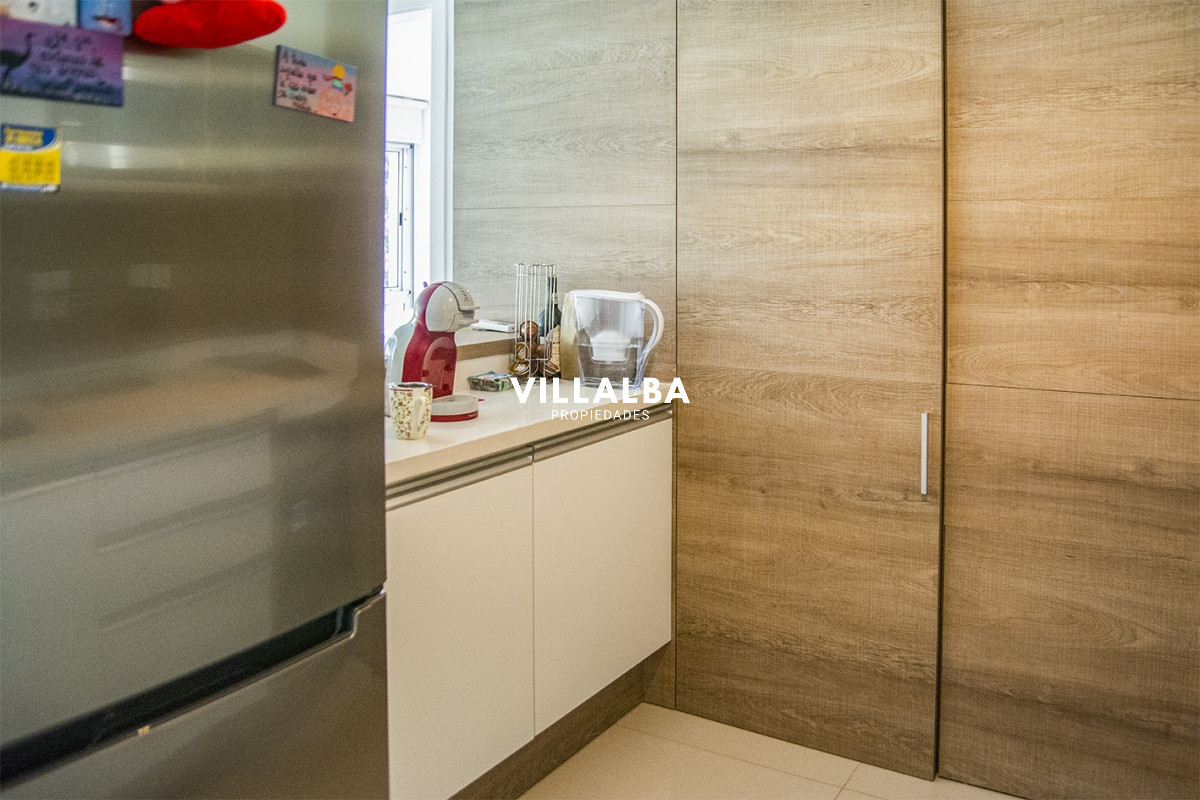 Apartamento ID.3666 - Espectacular departamento duplex a pasos del mar . 3 dormitorios en venta