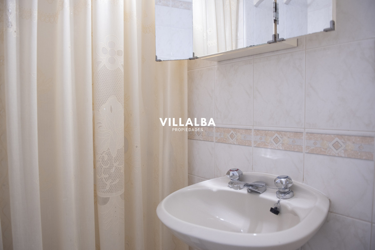 Apartamento ID.4122 - Vende apartamento de 2 dormitorios en Brava Punta del Este