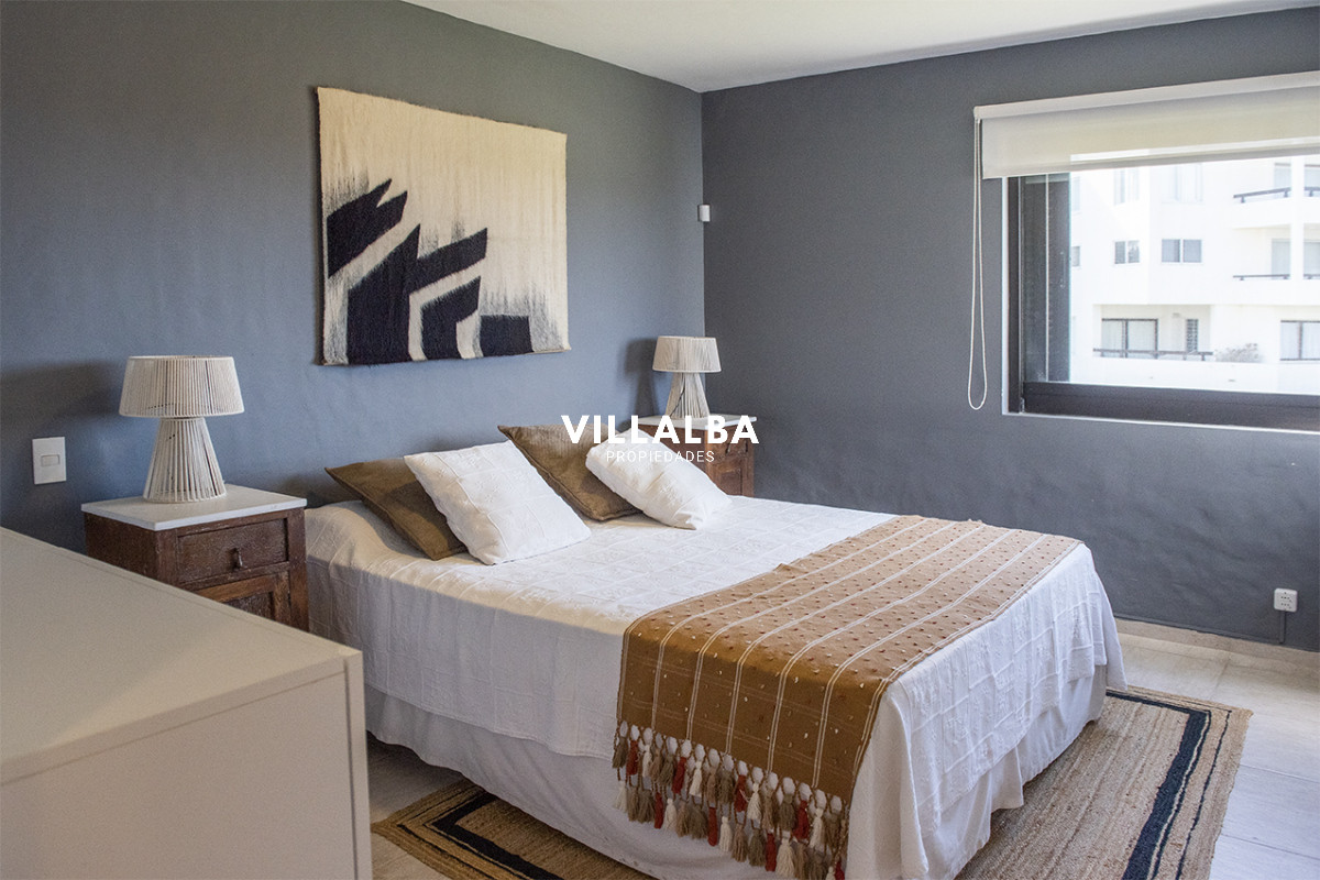 Apartamento ID.3923 - Venta Apartamento sobre la rambla,  Rincon del Indio.
