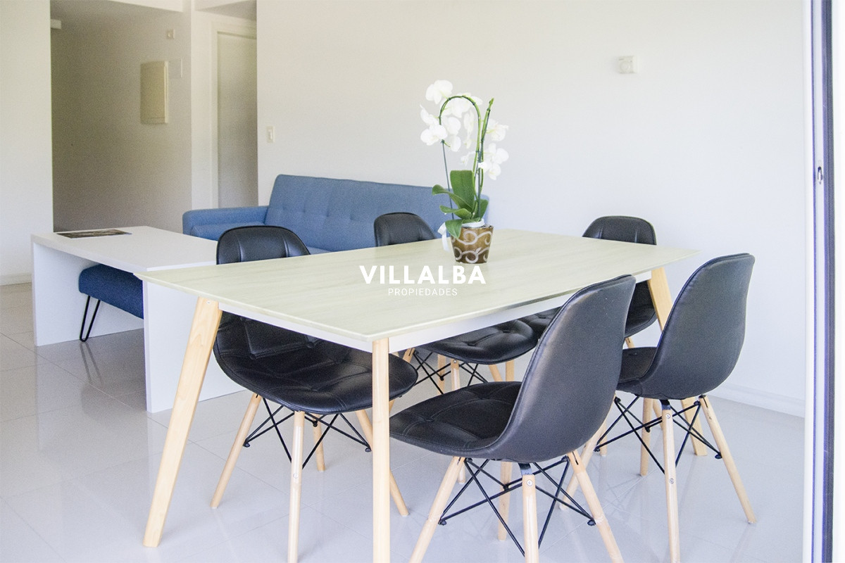 Apartamento ID.3666 - Espectacular departamento duplex a pasos del mar . 3 dormitorios en venta