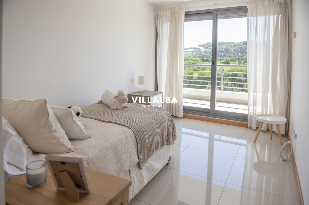 Apartamento ID.2367 - Penthouse frente al mar en venta, 3 suites. Blue Bird