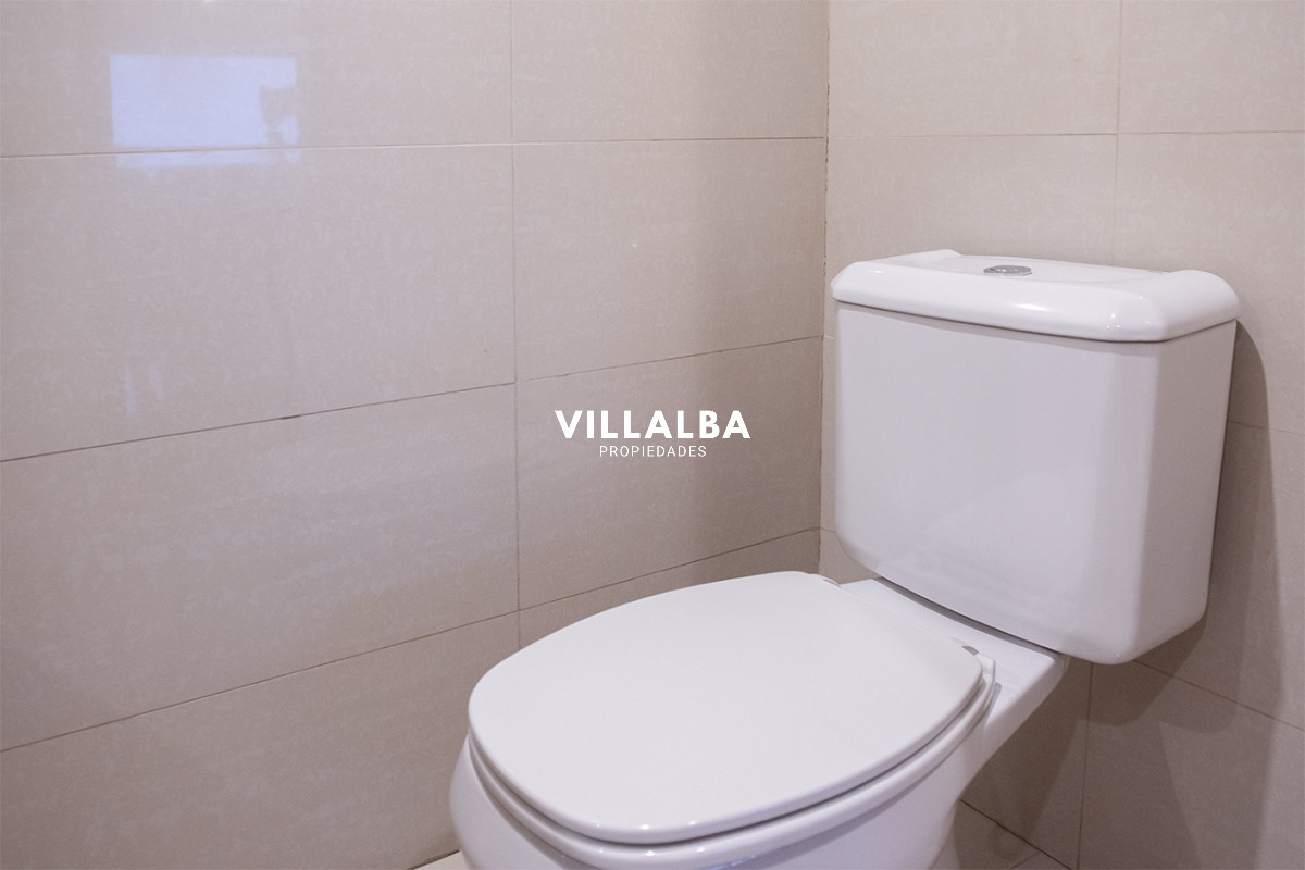 Apartamento ID.2369 - Hermoso Departamento en venta frente a Playa Brava, 3 dorm + dep. Marigot Brava