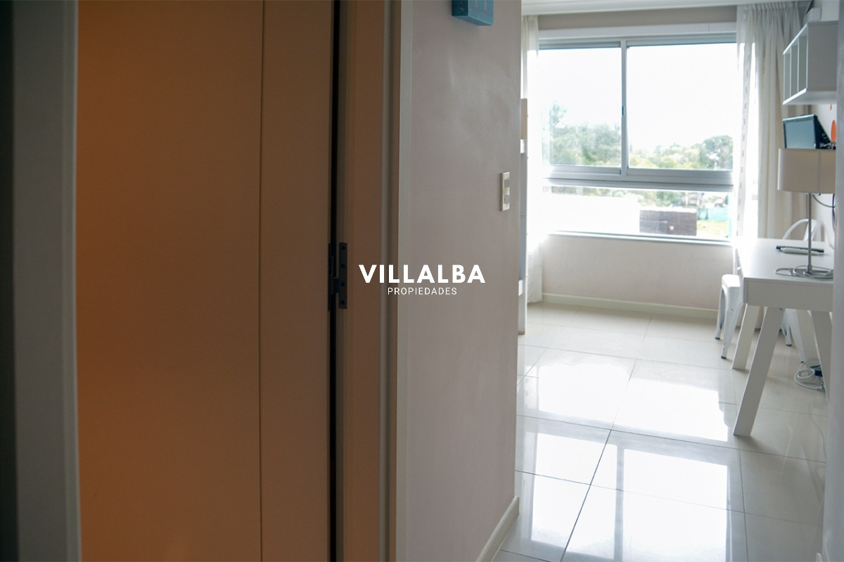 Apartamento ID.2487 - Departamento de 3 dormitorios en venta en Ocean Drive. 