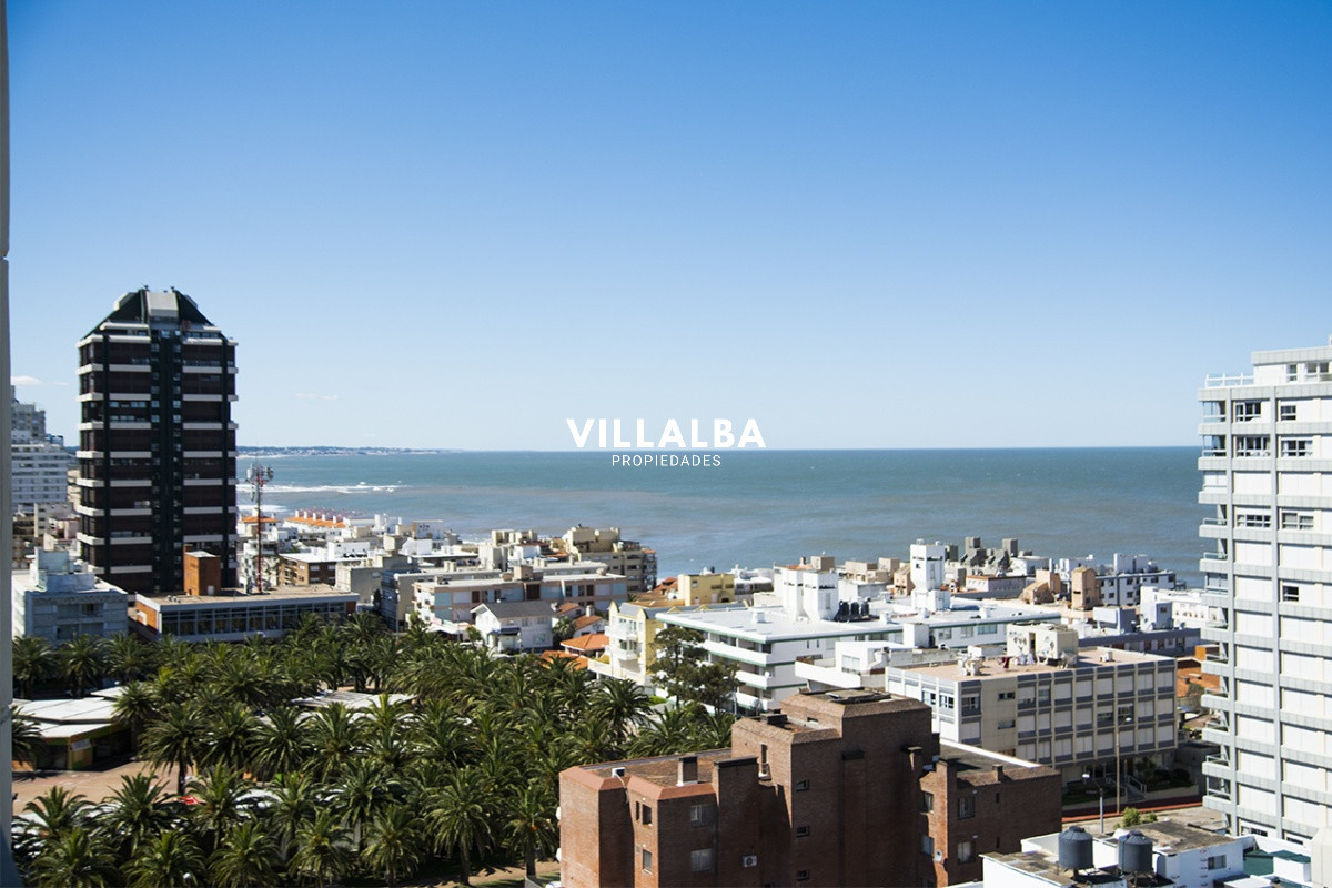 Apartamento ID.2897 - Departamento en venta de 2 dormitorios con vista al Mar, Peninsula , Punta del este 