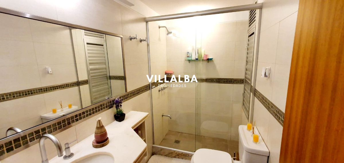 Apartamento ID.2730 - Hermoso Departamento en venta con agradable vista.
