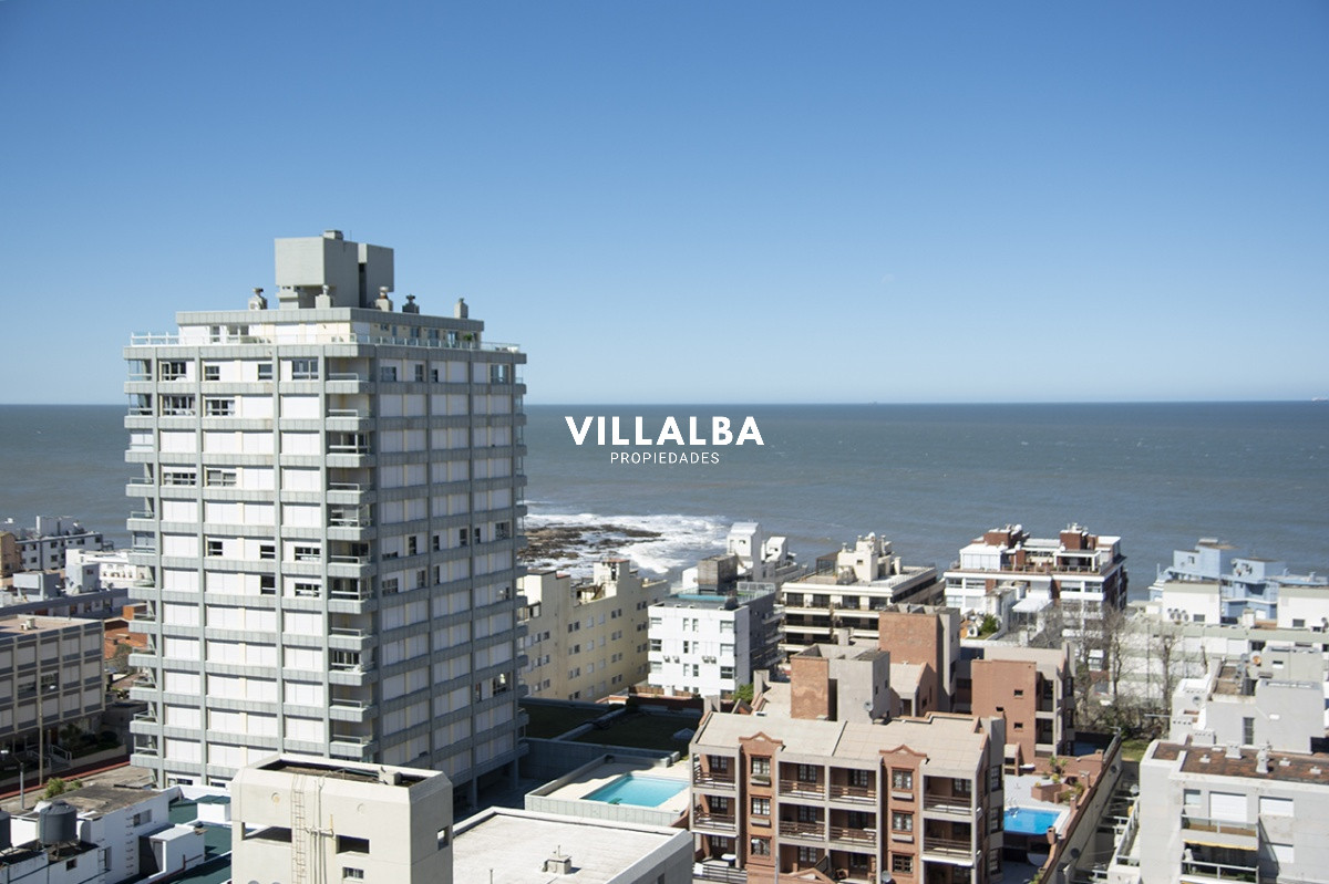 Apartamento ID.2897 - Departamento en venta de 2 dormitorios con vista al Mar, Peninsula , Punta del este 