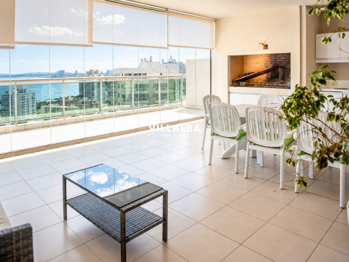 Apartamento ID.3508 - Hermoso Pent-house en torre Imperiale ,venta en zona de la Brava.