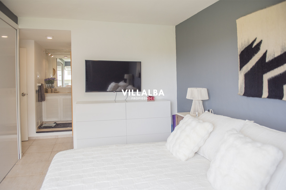 Apartamento ID.3923 - Venta Apartamento sobre la rambla,  Rincon del Indio.