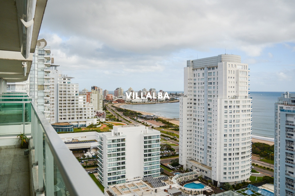 Apartamento ID.2201 - Departamento de 3 dormitorios en venta a pasos del mar. Gala Tower