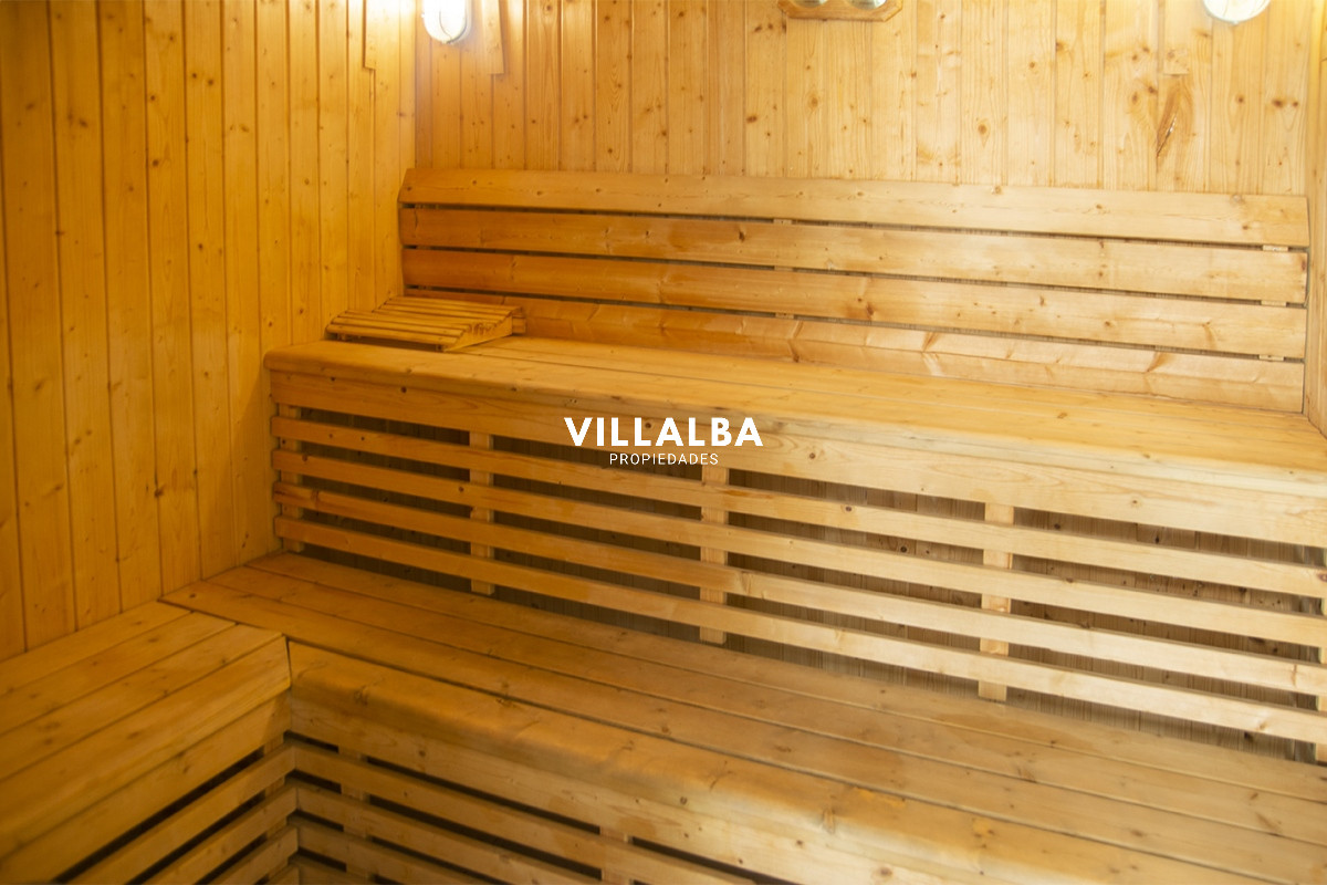 Apartamento ID.3666 - Espectacular departamento duplex a pasos del mar . 3 dormitorios en venta