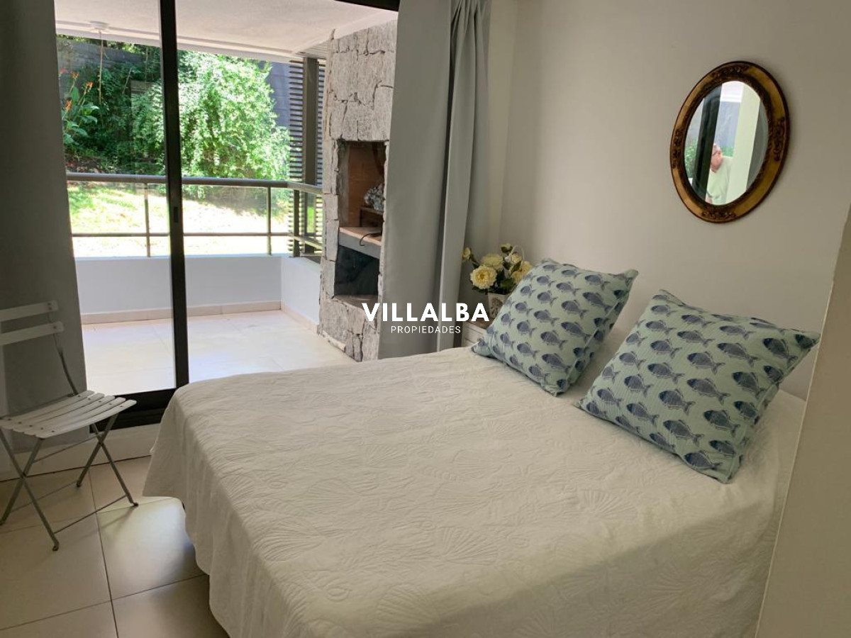 Apartamento ID.3120 - Vende apartamento de 2 dormitorios en San Rafael, Punta del Este