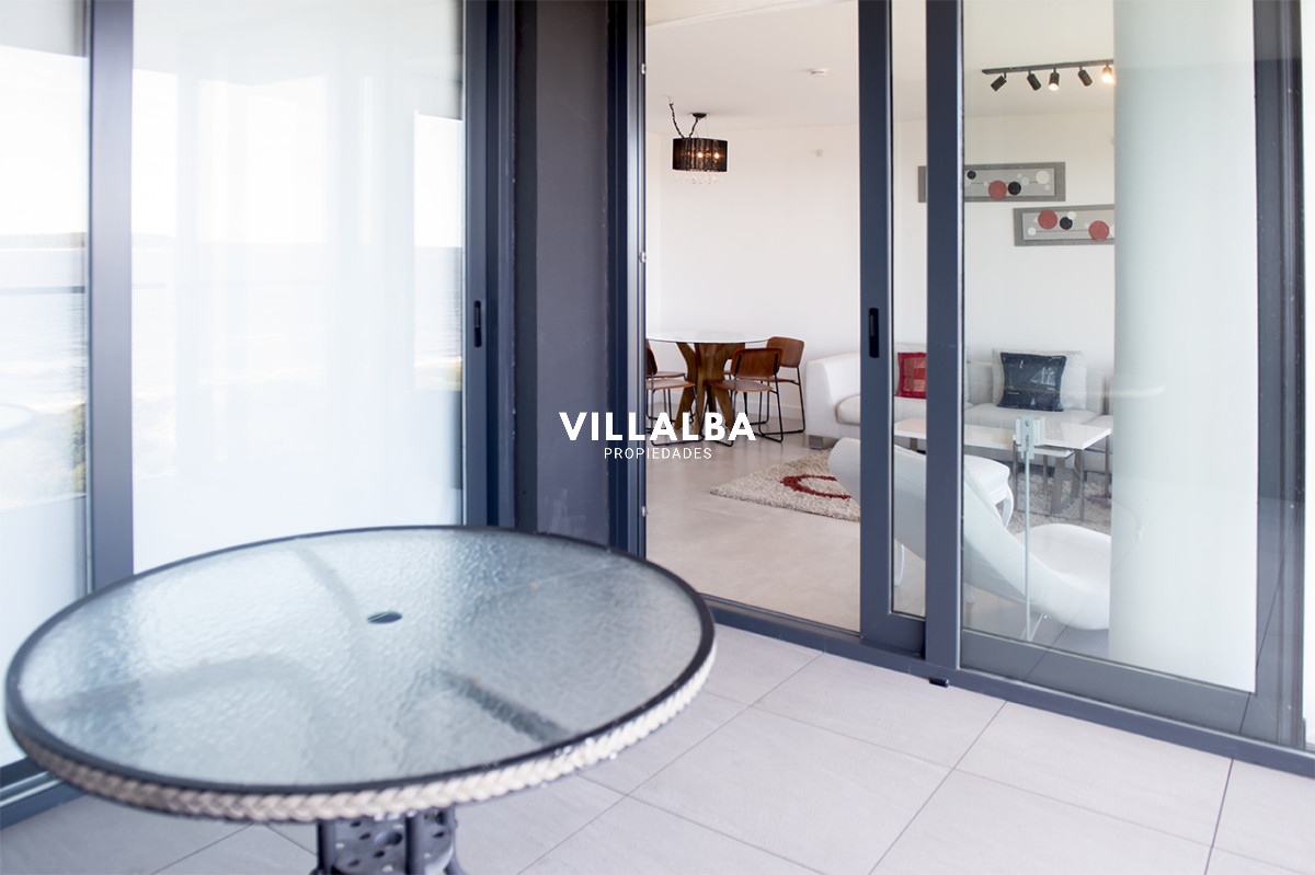 Apartamento ID.4017 - Gran oportunidad, departamento frente al mar con vista a la bahia en venta. Torre Venetian.