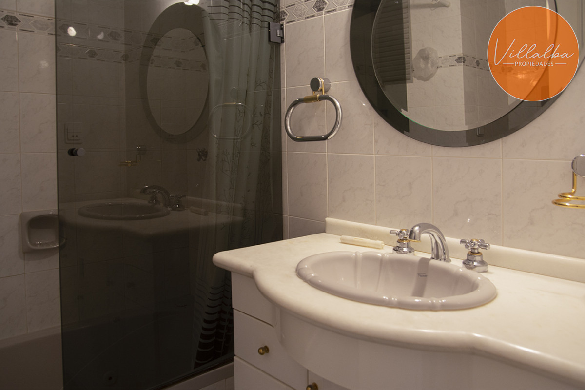 Apartamento ID.1331 - Departamento en venta frente a Playa Mansa