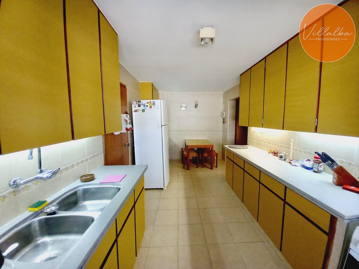 Apartamento ID.1163 - Playa mansa frente al mar, Amplios ambientes.