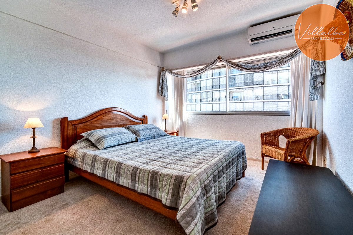 Apartamento ID.3442 - Venta de Apartamento 3 dormitorios , Punta del Este.