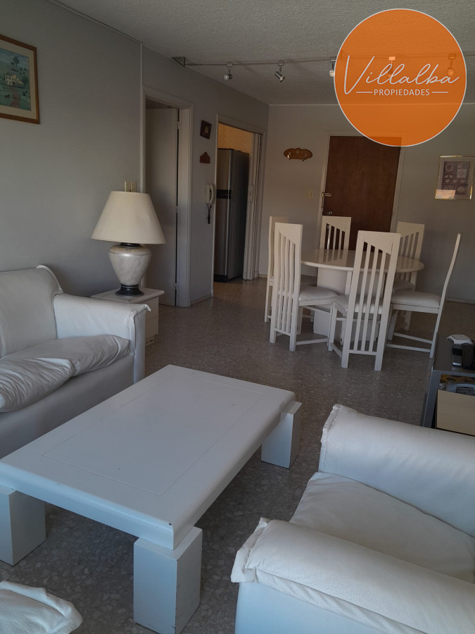 Apartamento ID.3449 - Departamento  en venta de 3 dormitorios  Peninsula, Punta del Este